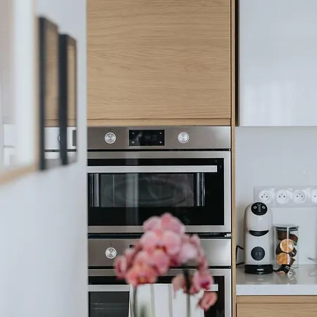 Appartement - Cozy With Parking Bratislava